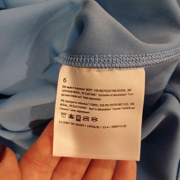 Lululemon Softstreme Perfectly Oversized Cropped CrewAero Blue W3GL9S Size 6 - Picture 7 of 7